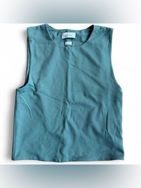 Aritzia Babaton Contour Tank Top Green Sleeveless Size Small